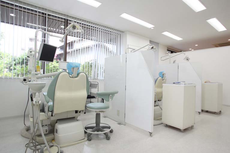 歯科アシスタントの業務内容